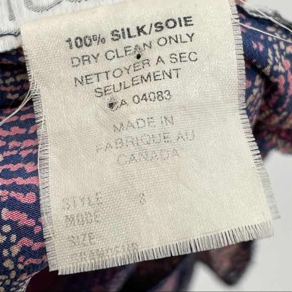 Vintage 90s Silk Blouse Boxy Short Sleeve Top 100% Silk Abstract Print | Small - Picture 9 of 10